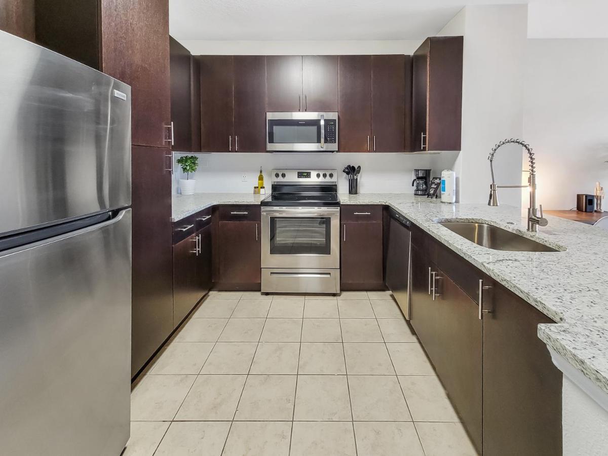Getaway Apartment Near Beaches And Airport แทมปา ภายนอก รูปภาพ